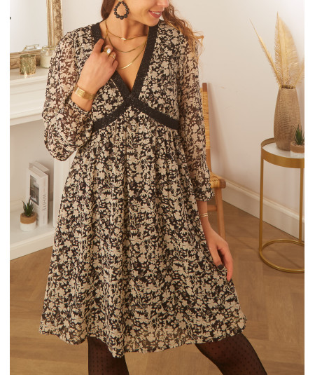 robe noire motif beige