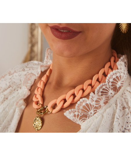 collier maille rose