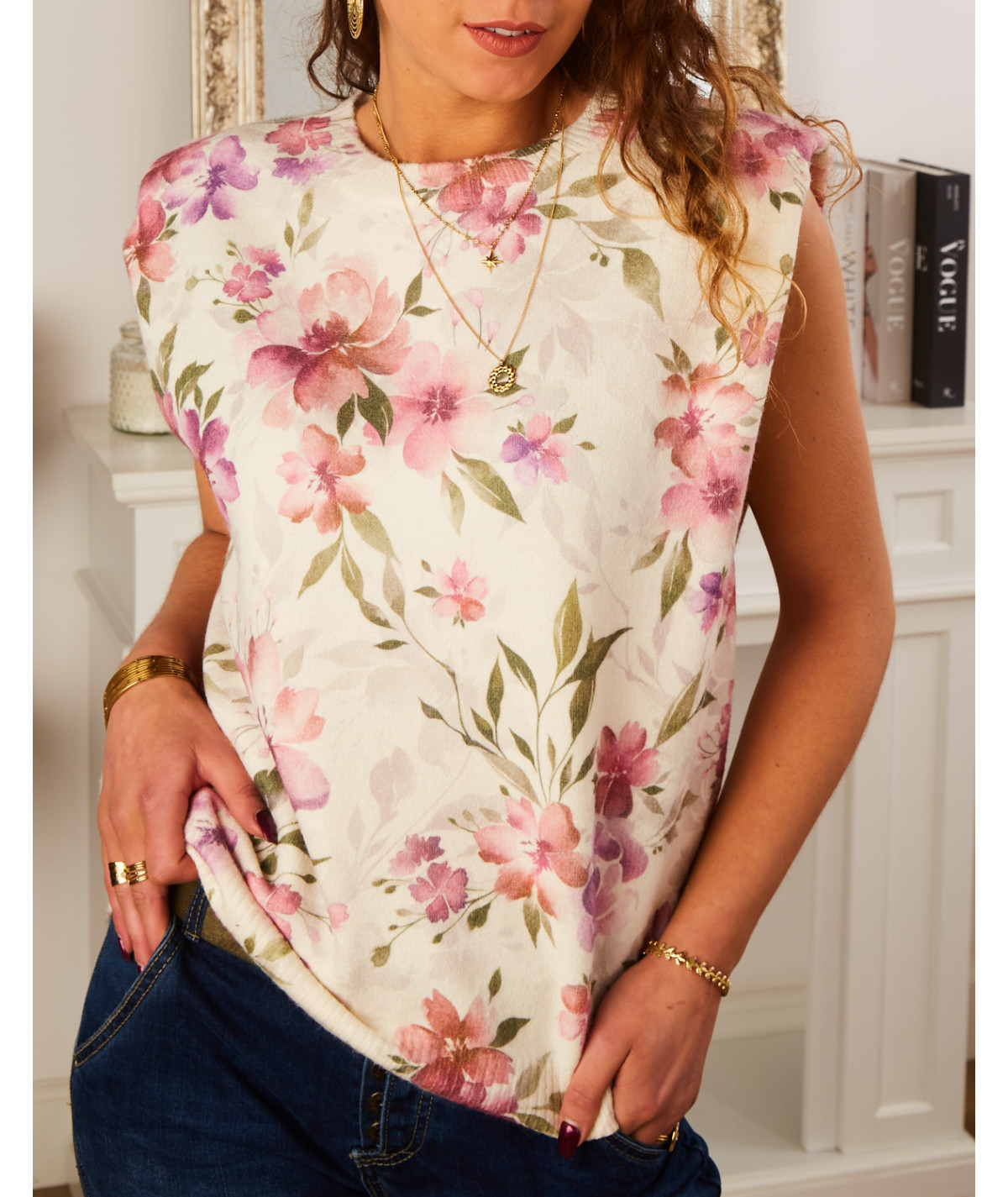 pull sans manches fleuri rose