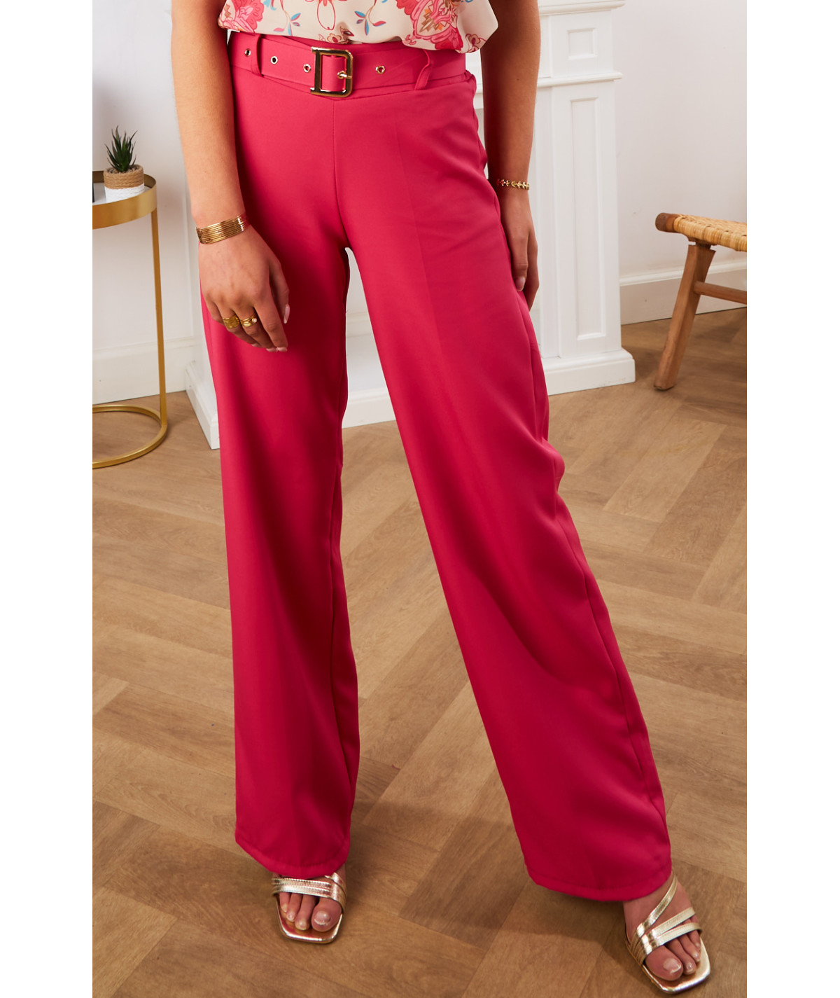 fluid trousers with fushia belt