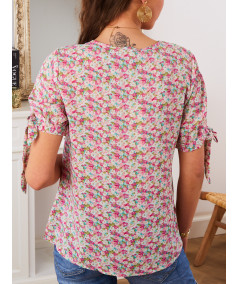 blusa morada floral de manga corta